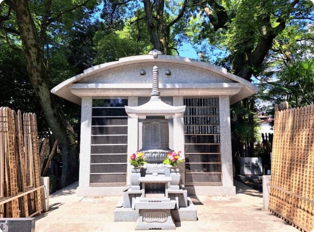 アンカレッジの樹木葬