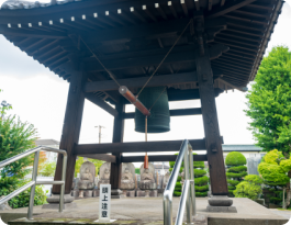 アンカレッジの樹木葬