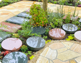 アンカレッジの樹木葬