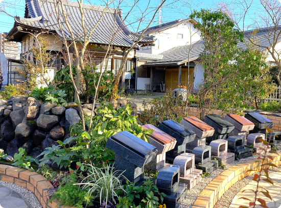 アンカレッジの樹木葬