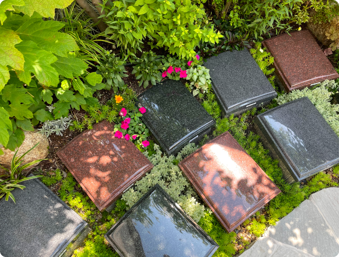 アンカレッジの樹木葬