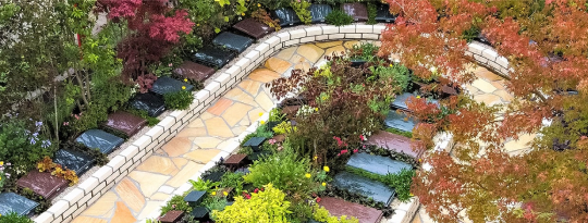 アンカレッジの樹木葬