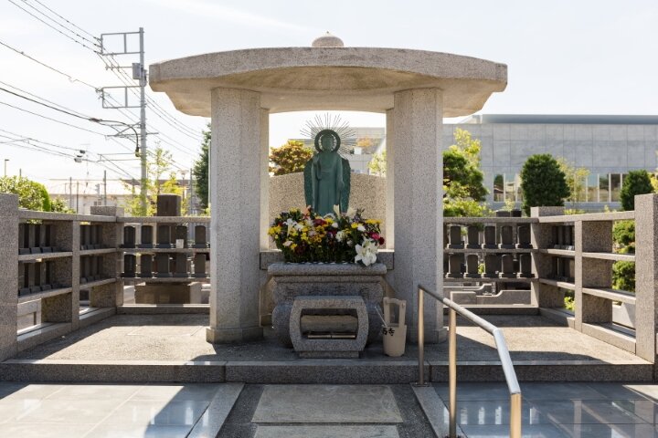 _re_ (720)●墓石素材_合同墓_調布せんがわ庭苑.JPG
